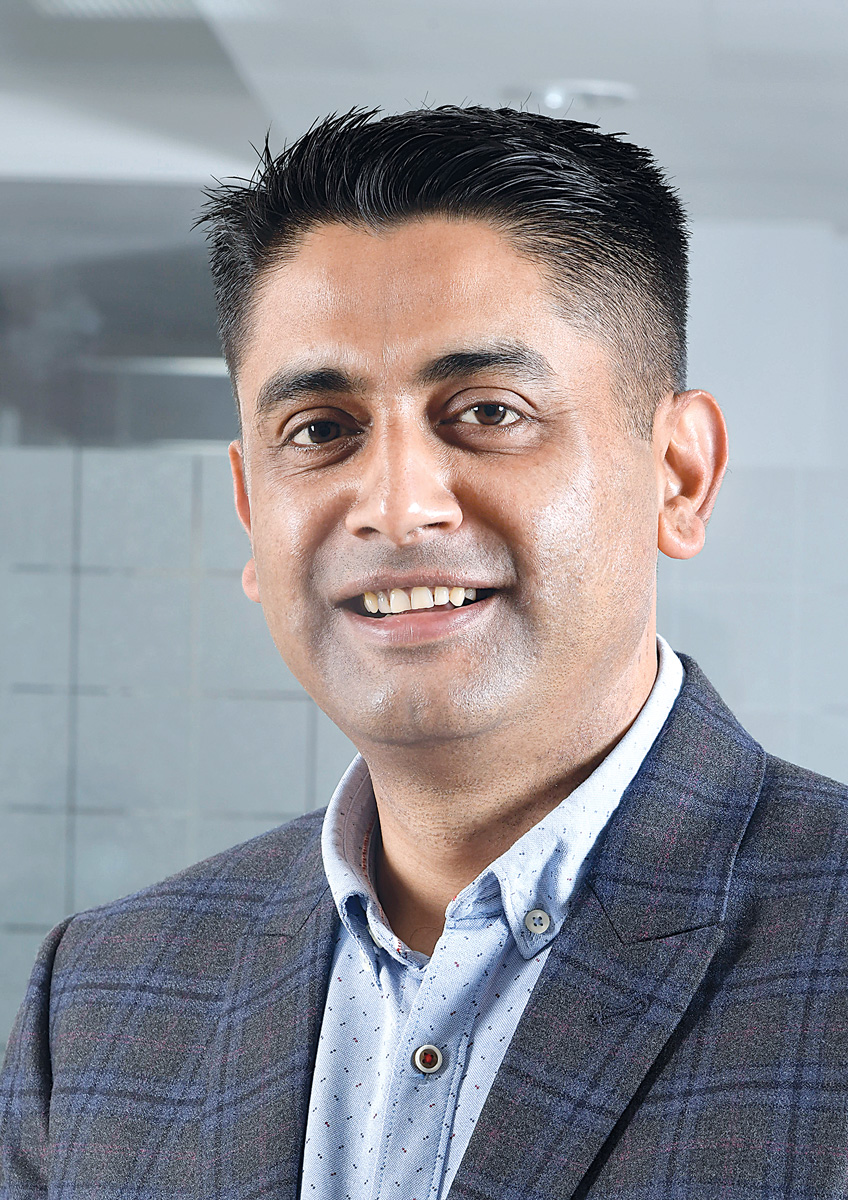 ashish-sharmaF58B4A05-ABF2-F43F-35A3-B583A00A8AC0.jpg